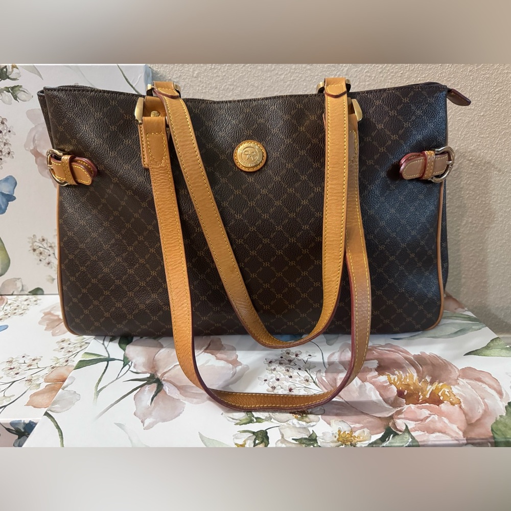 Rioni Signature Tote Bag Brown Monogram Leather Trim